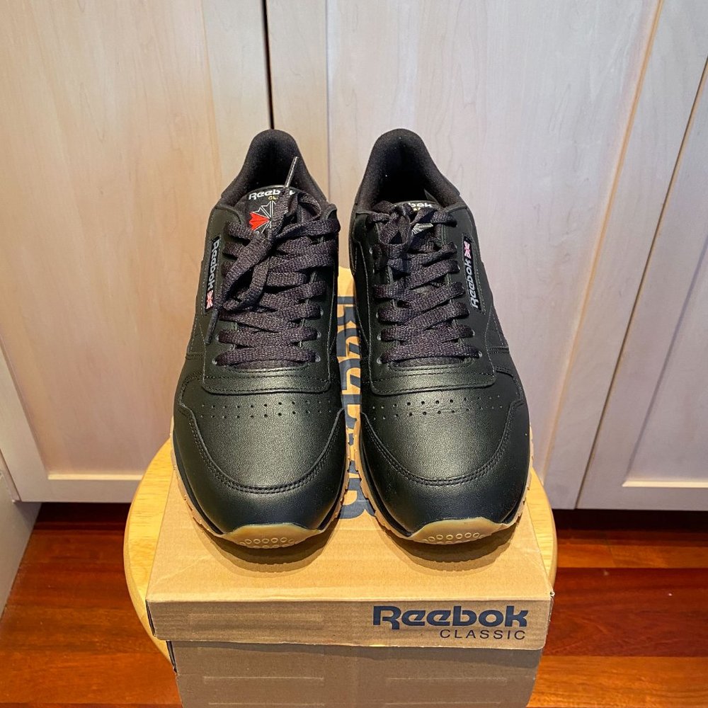 New Reebok Classic Leather Black/Gum Size 11 - Picture 3 of 7